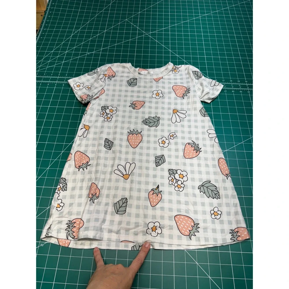 Trendy Littles Boutique Girls Strawberry Gingham Daisy Dress Blue White XL 5-6T